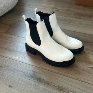 Nine west white boots